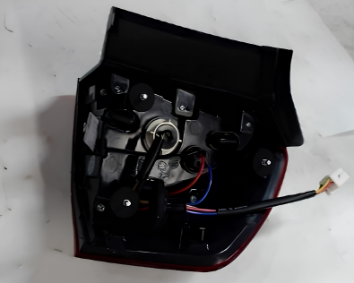 Faro Trasero Izquierdo Exterior Geely GX3 Pro GT 2025