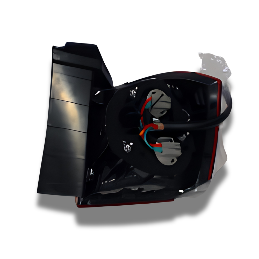 Luz Trasera Izquierda Chery Tiggo 4 Pro 2025